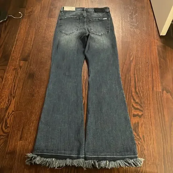 🔥🔥FIRE SALE 🔥🔥 BNWT INSANE GENE size 7 - Picture 6 of 6